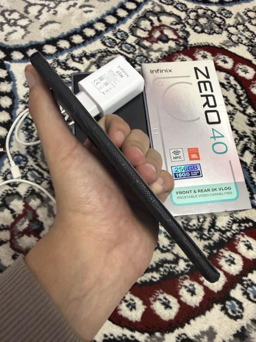 Infinix Zero 40 16/256GB Full Komplekt