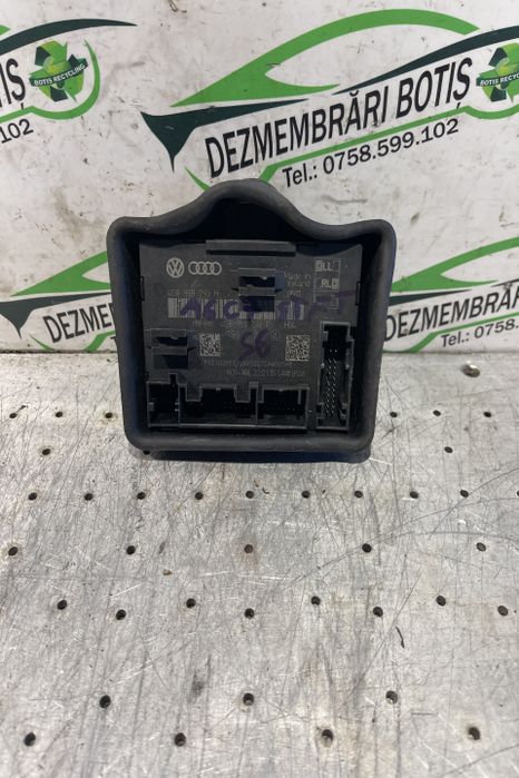 Modul control usa fata stanga 4G8 959 793 H 4G8 959 793 H 4G8 959 793