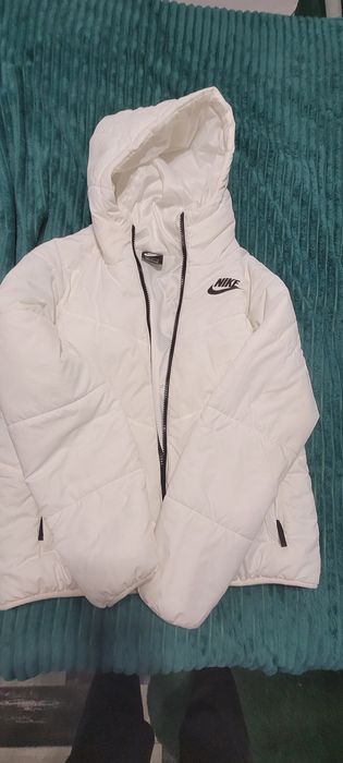 Geaca Nike originala mărimea S