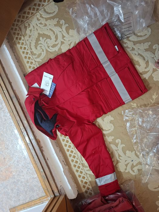 Қыстық арнайы киімдер