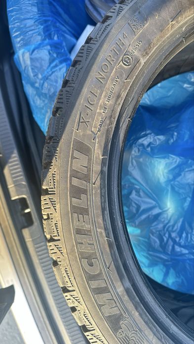 Michelin 235/45 R18