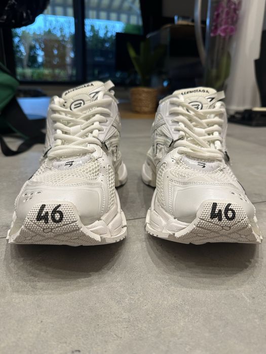 Balenciaga Runner