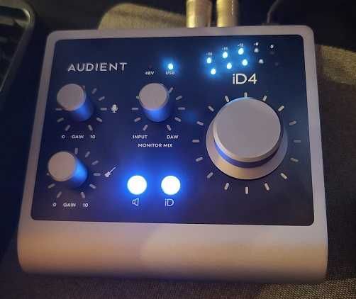 Placa Audio Externa Audient iD4 MKII stare perfecta *OFERTA*