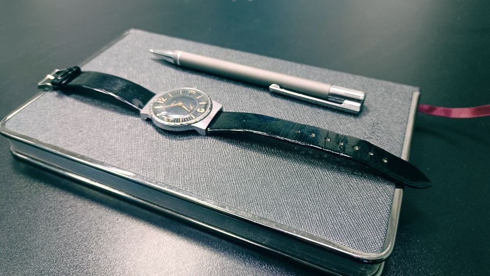 Редкие механические часы «Победа» с оригинальным корпусом