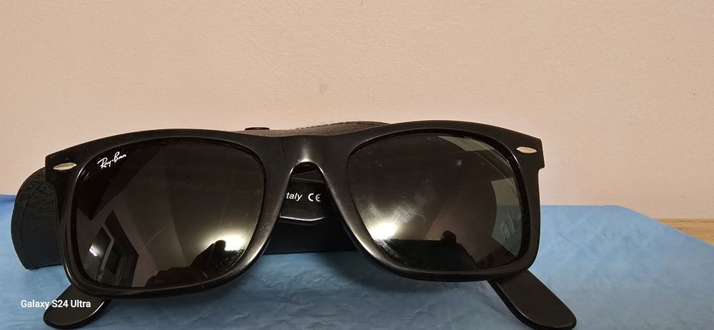 Rayban Wayfarer®️Square R2151