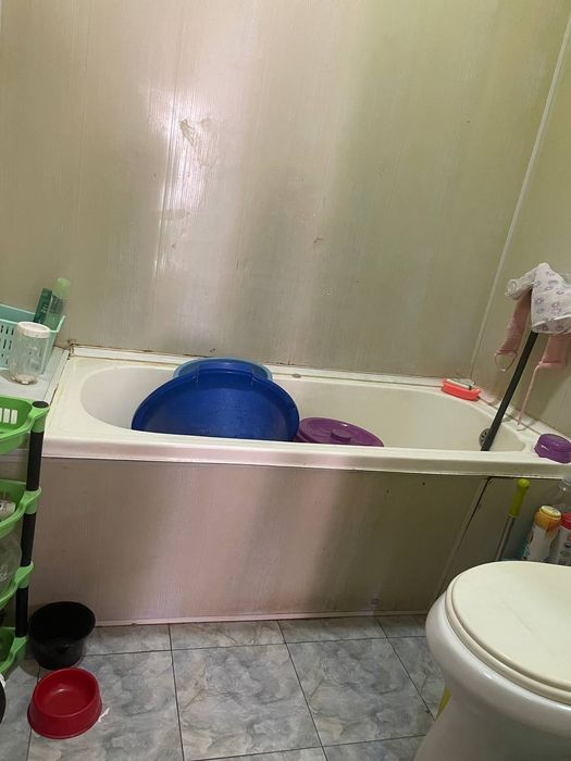 Срочно Продаётся кватира на земле Яшнабадском районе М Ашрафий