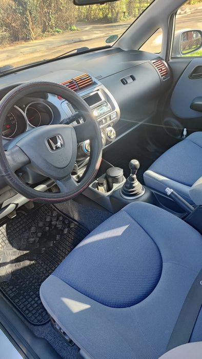 Honda jazz 1.4 benzina stare excelenta fara rugina