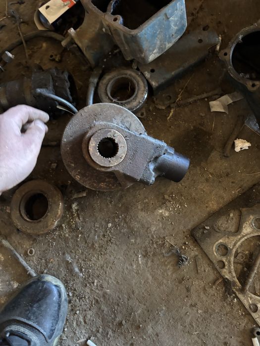 Cuplaj priza ford 4000