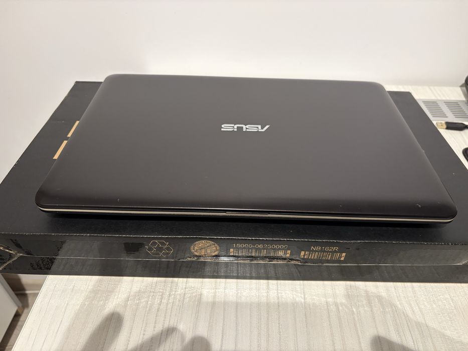 Laptop Asus i5, 15.6 inch