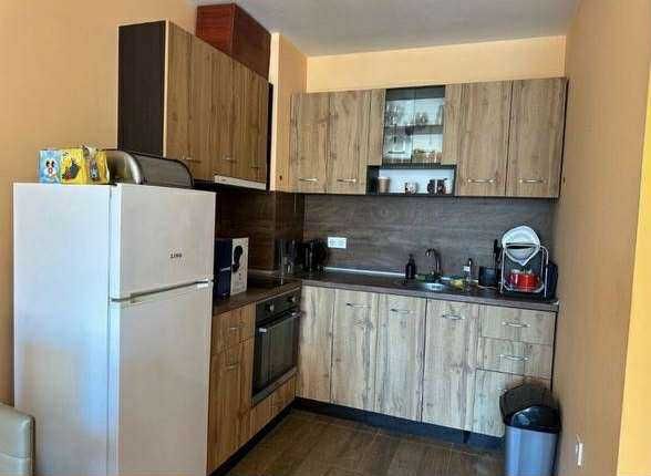 Дава се под наем Двустаен апартамент в София, Надежда 2 - 65 кв.м за 613 € - Снимка #2