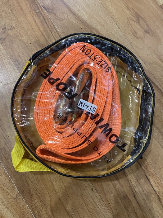 Трос автомобильный! Аптечка Домкрат Огнетушитель шаровый! Чалка!