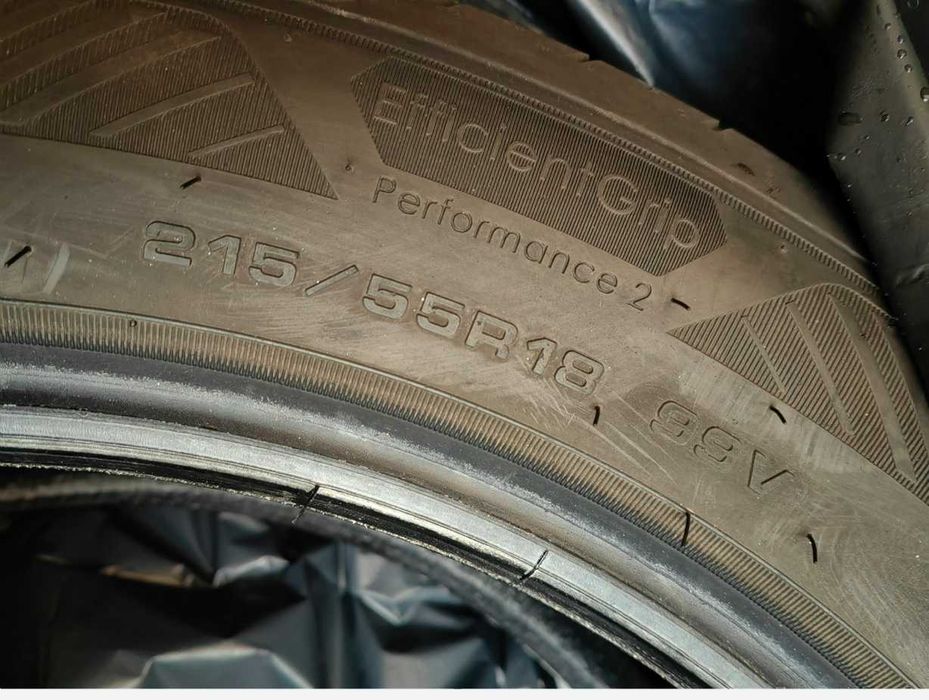 Set 4 anvelooe vara Good Year Efficient Grip Performance 2 215/55/R18