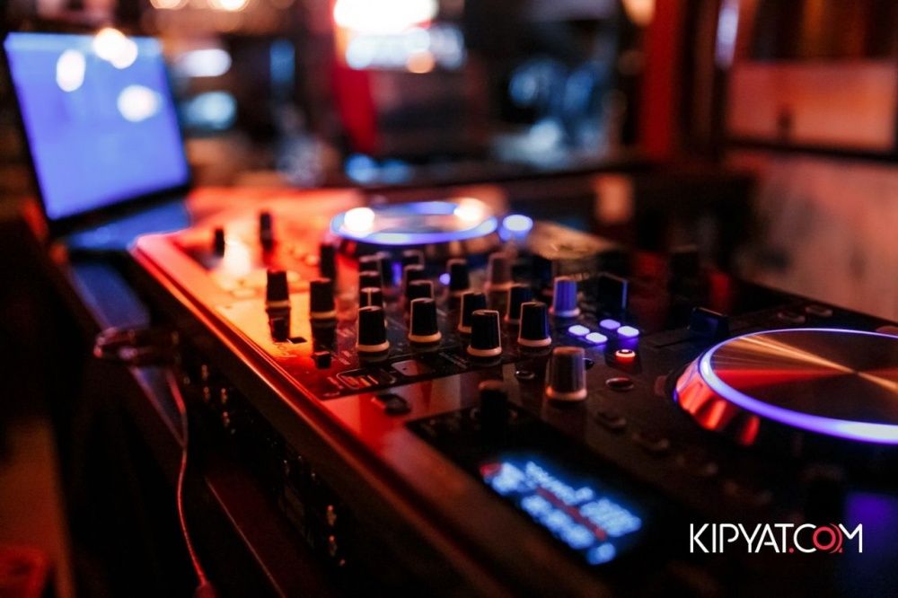 Услуги Dj на Вашы праздники и корпоративы