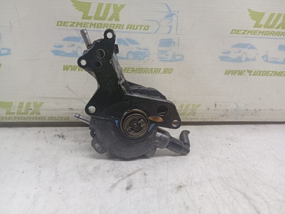 Pompa vacuum Volkswagen Golf 5 (2003 - 2009) (1.9 tdi) BRU