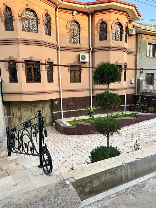 Продаетсядом Циалковский МирзоУлугбек  Фасад18м соток4  МечетьАвайхон
