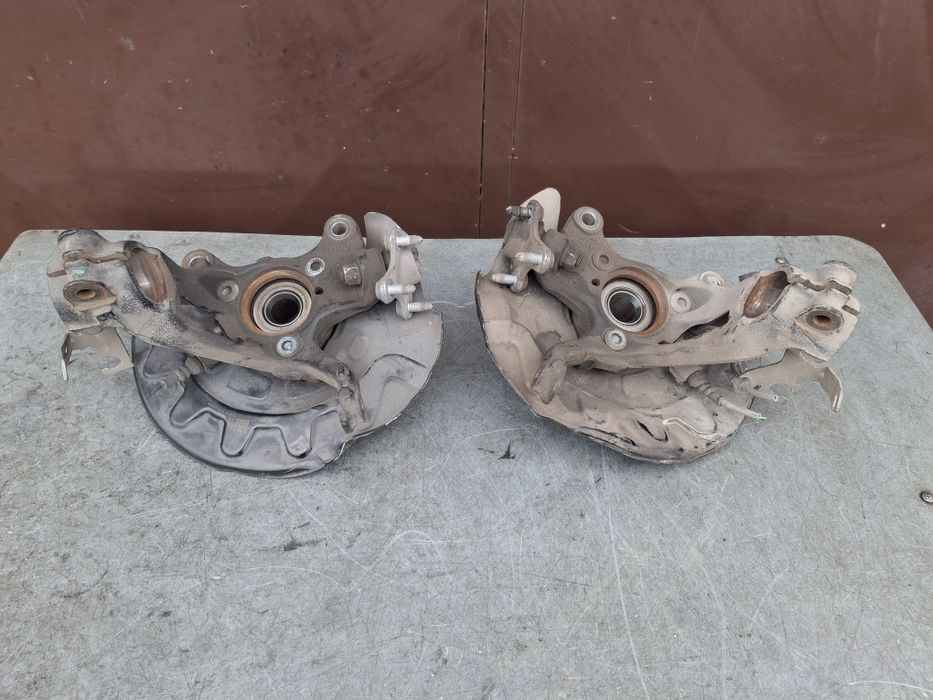 Fuzeta față Vw Golf 7 Leon A3 Octavia 2012+ rulment/Abs