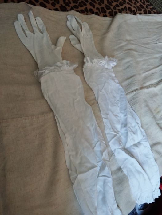 Нарукавники от загара,девушкам за рулём,да и не только,лёгкий материал