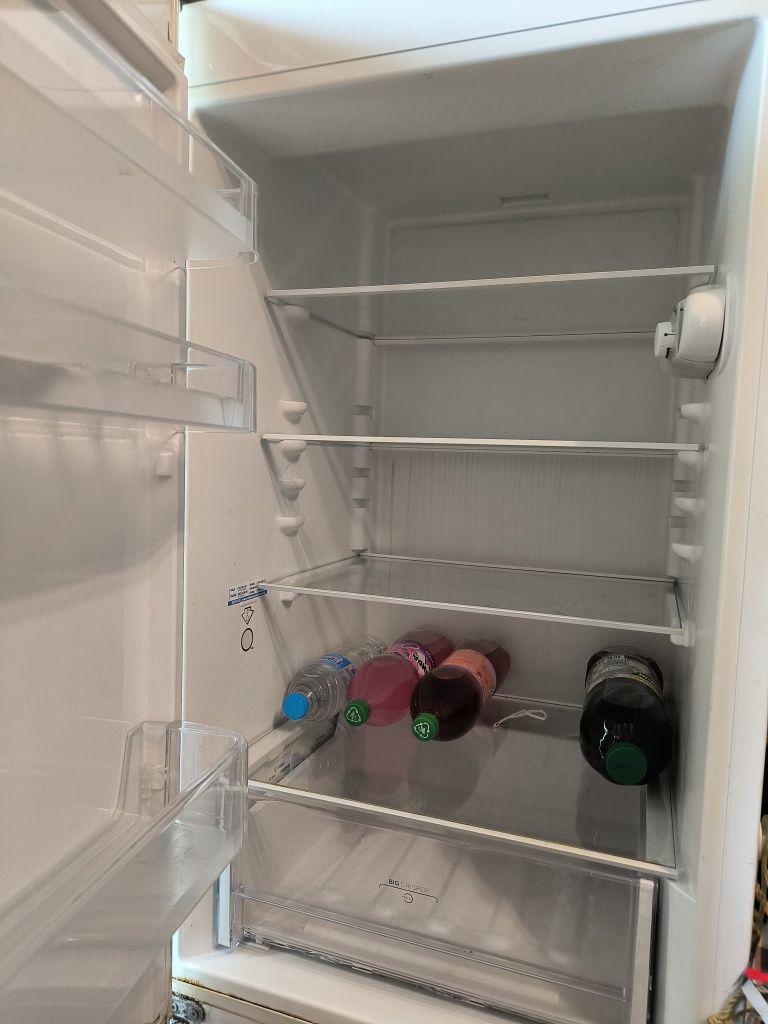 Хладилник indesit