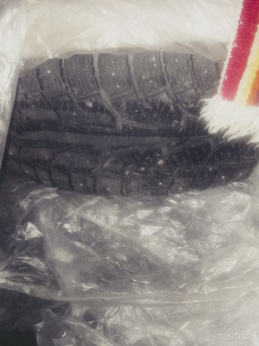 Продам б/у резину