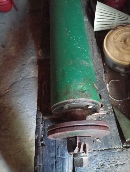 Vand ax in ulei, original