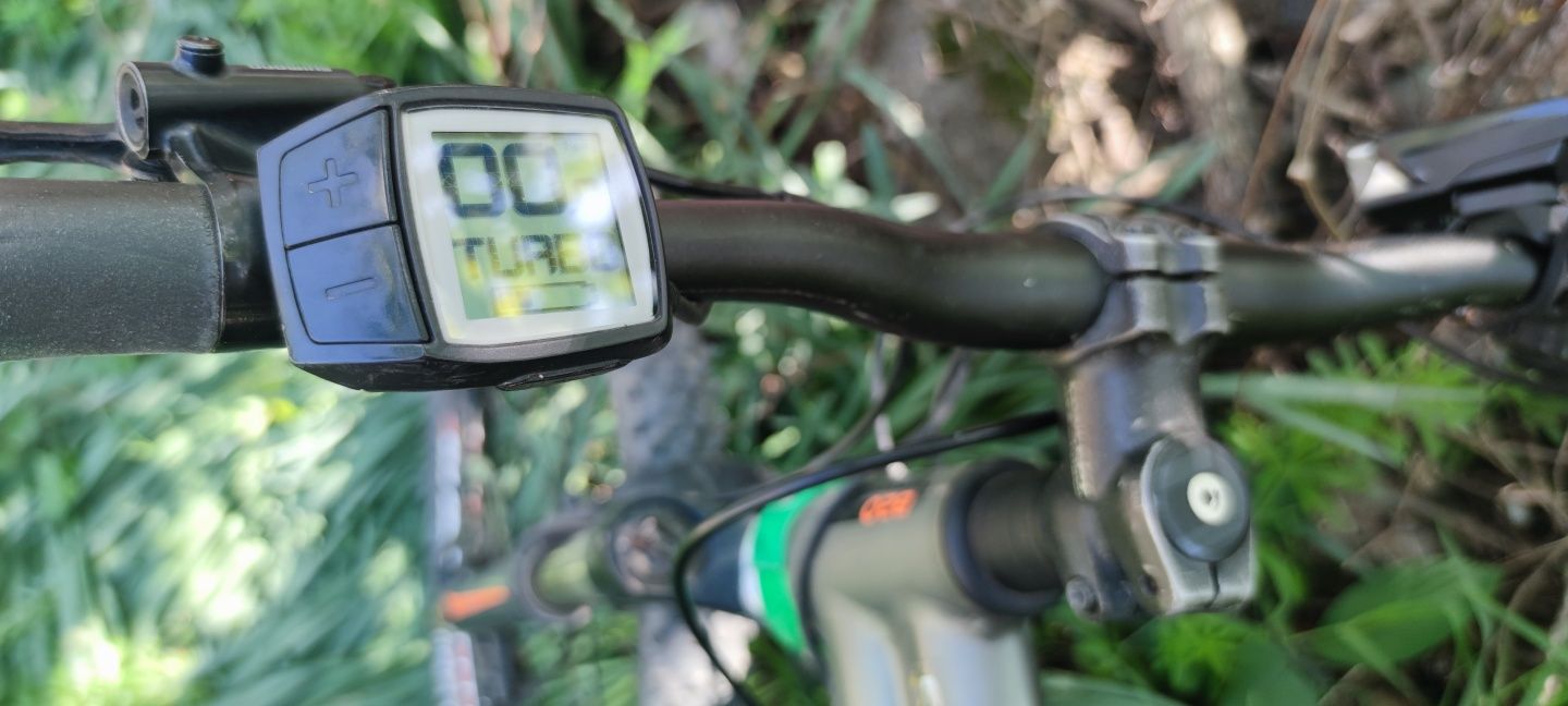 Електрическо колело велосипед Univega 27.5 mtb 2 батерия