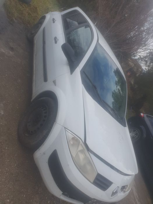 Pentru fier vechi sau dezmembrat