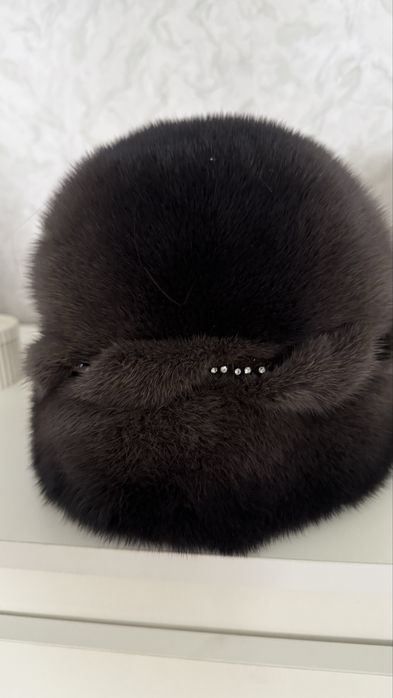 Шапка норковая в отличном состоянии