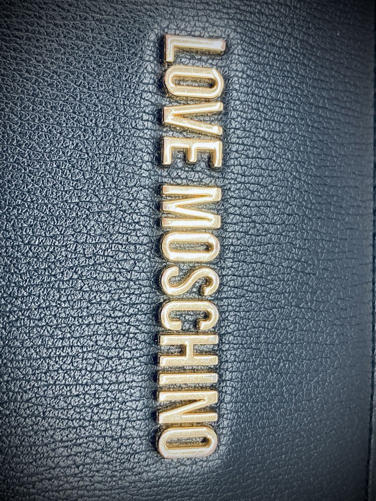 Портфейл Love Moschino