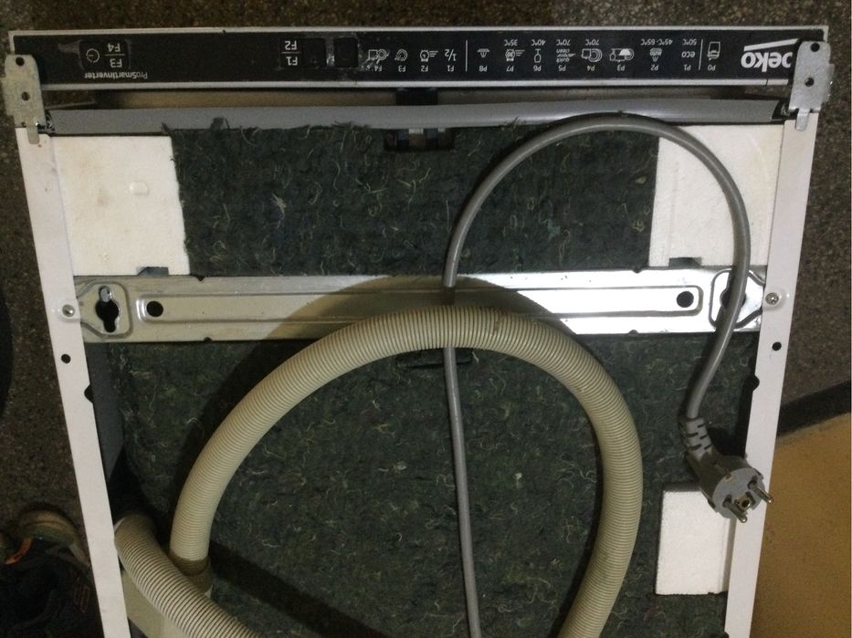 Съдомиялна машина BEKO