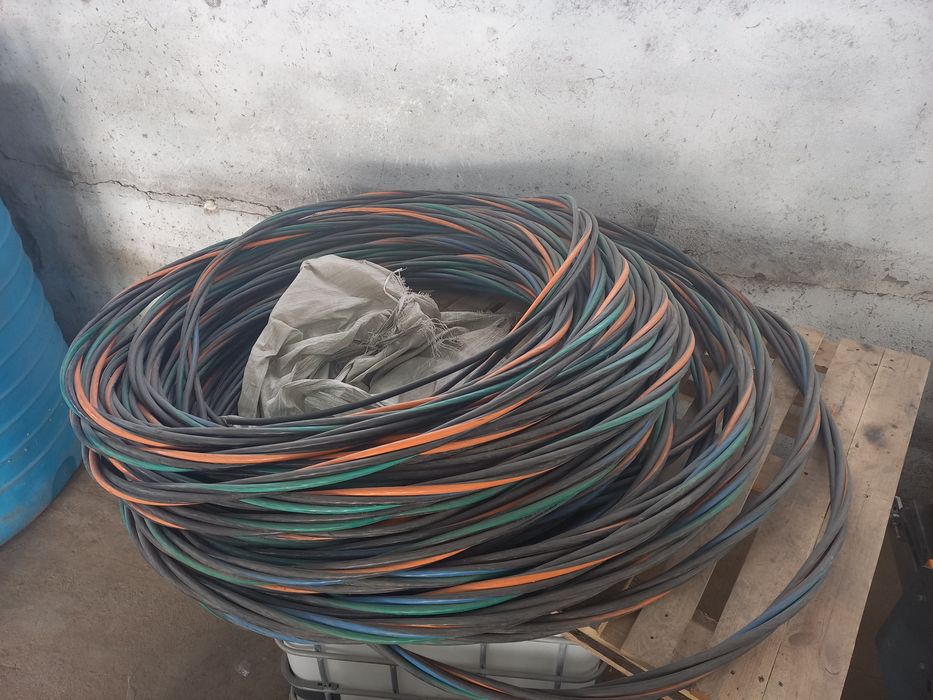 Кабель Сип 4х95 153 м