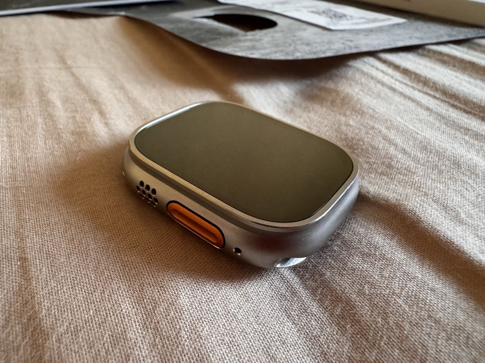 Apple Watch Ultra 2 Titanium Case 49mm