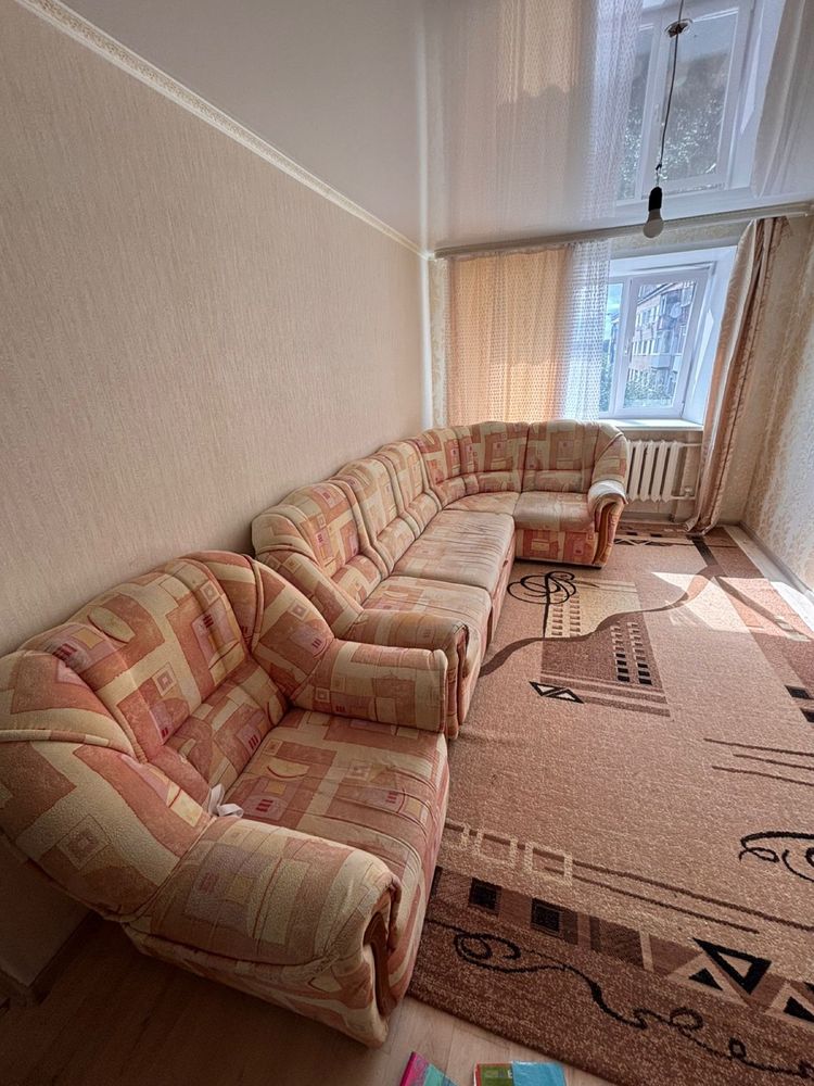 Продам диван и кресло