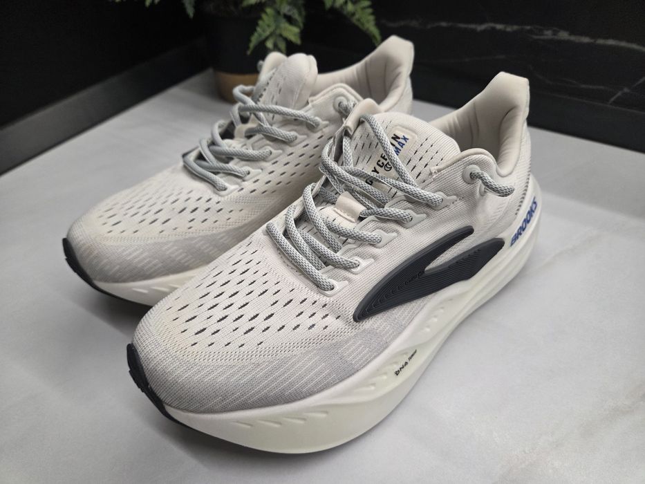 Adidasi Brooks Gliceryn max 41 ca noi