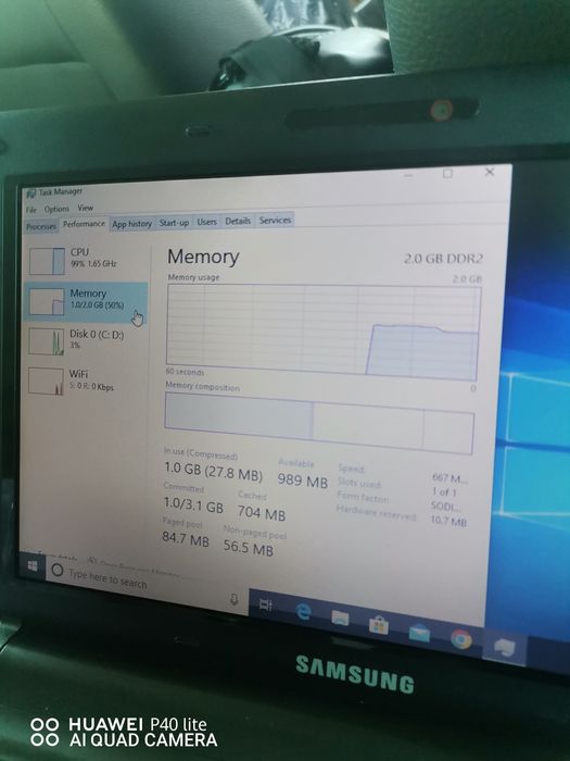 Продавам лаптоп Samsung