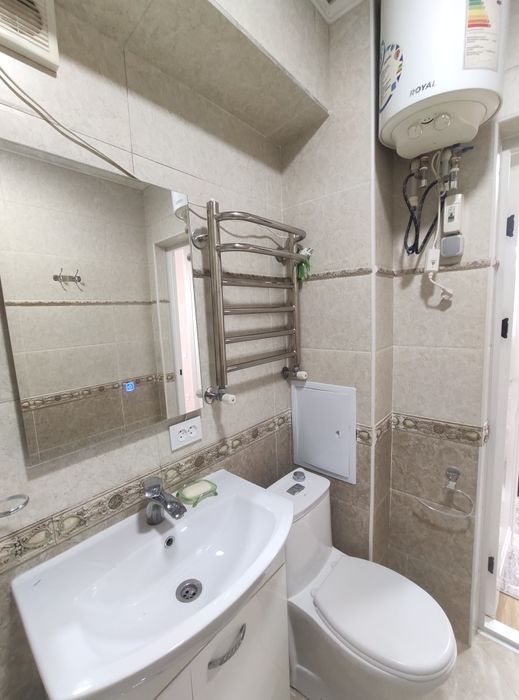 Продается 3/2/4 на Ц-5