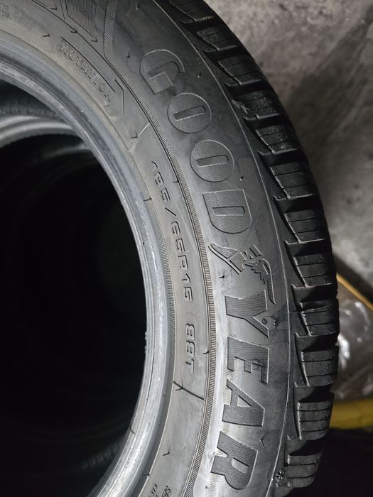 Goodyear 185/65 R15 88T MS iarnă