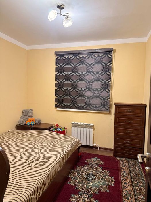 3 xonali qulayliklar ega uy sotiladi.