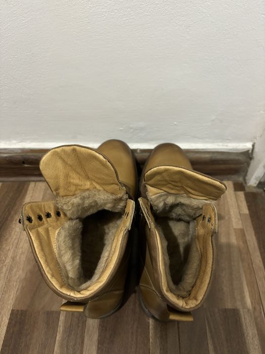 Ghete din piele naturală