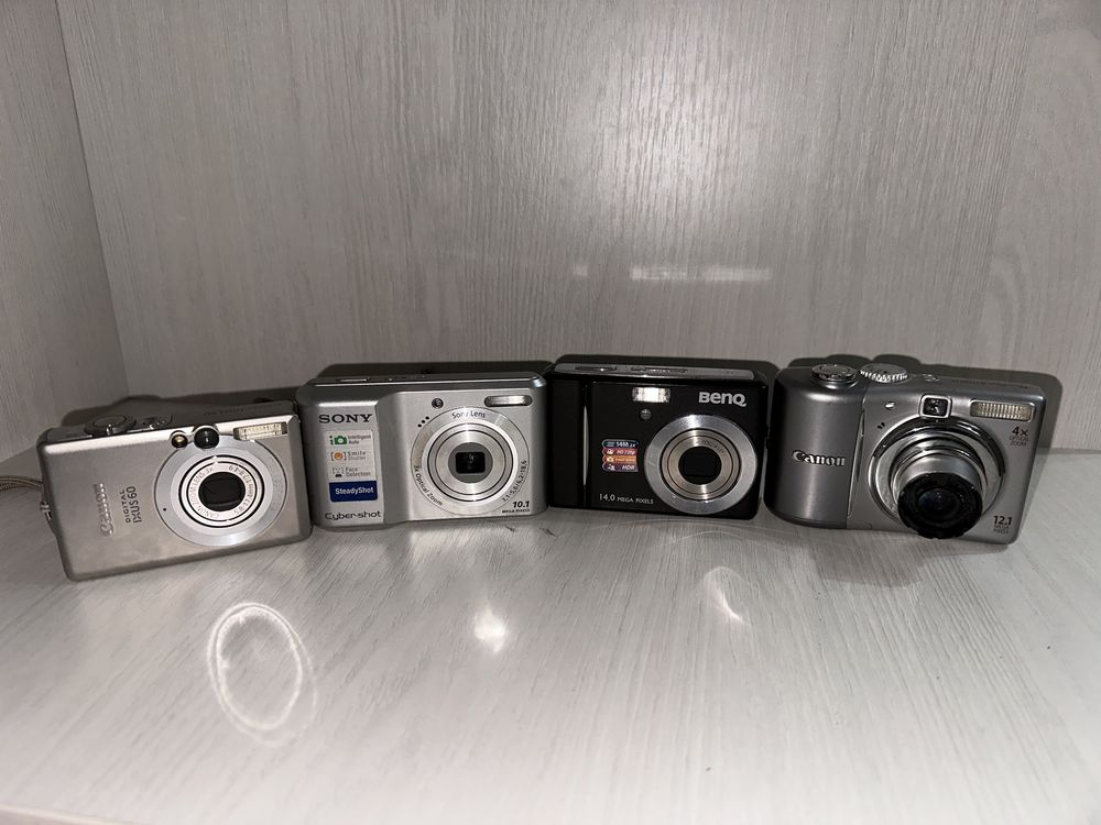 Продам видиокамеры фотоаппараты