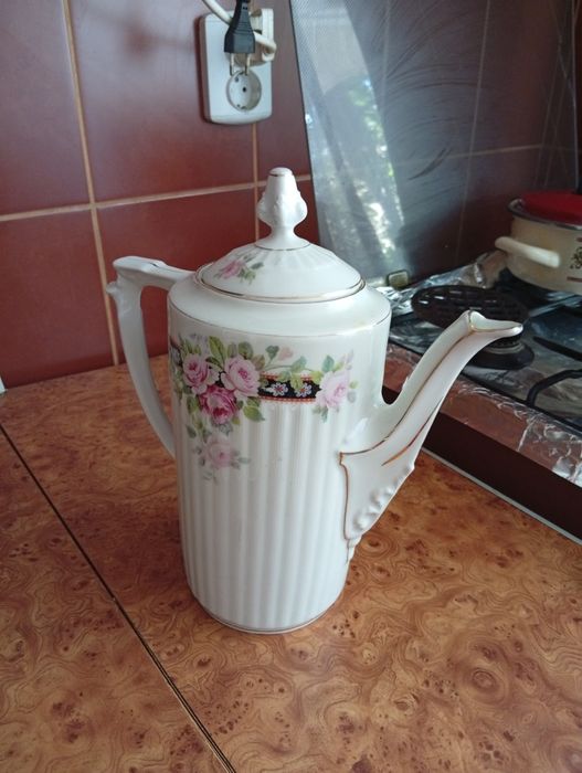 Cafetieră din porțelan TRAUM