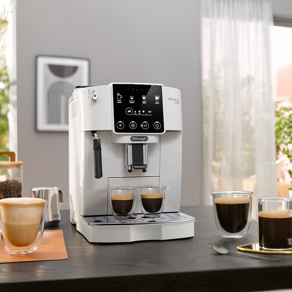 Кофемашина DeLonghi Magnifica Start модель: ECAM220.20.W