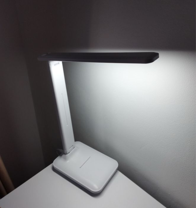 Lampa Led Birou Reincarcabila