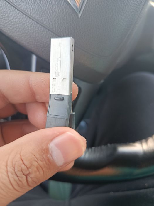 Fleshka iPhone uchun 64 gb original san disk