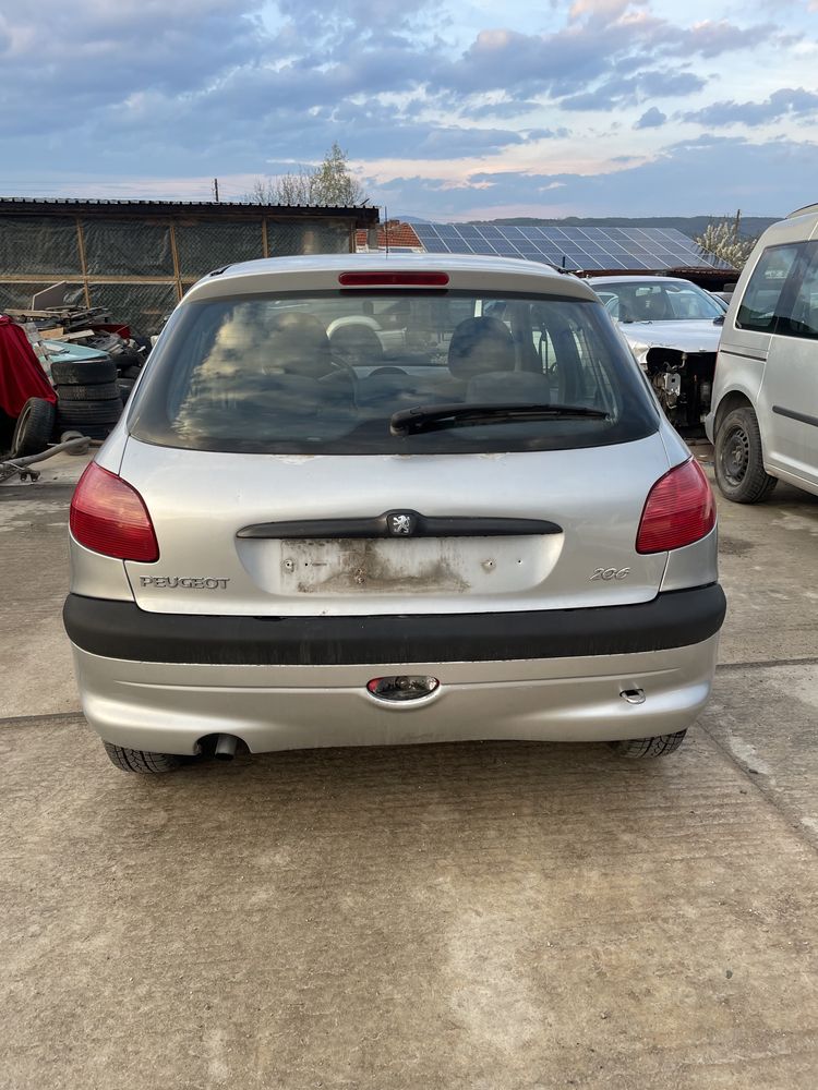 на части Peugeot 206/Пежо 206 1.4 75кс