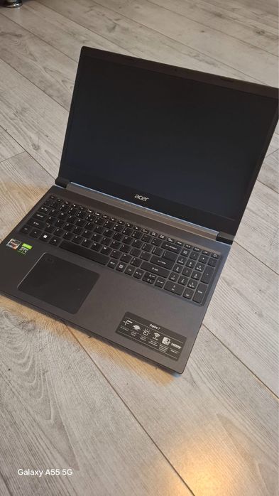 Laptop acer aspire 7