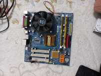 Материнская плата GIGABYTE