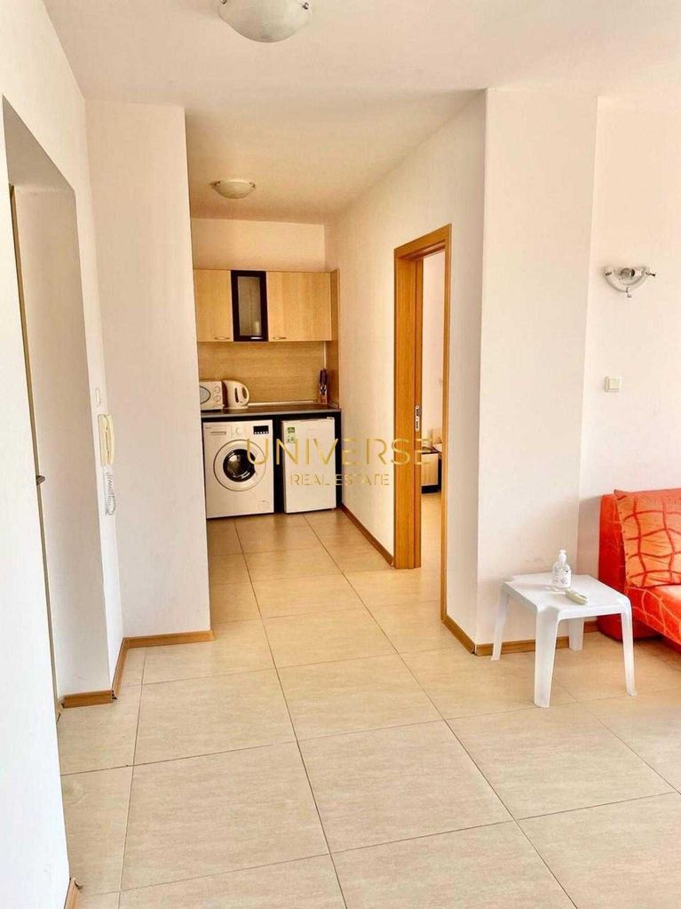 Продава се Двустаен апартамент в к.к. Слънчев бряг - 78 кв.м за 1052 €/кв.м - Снимка #7