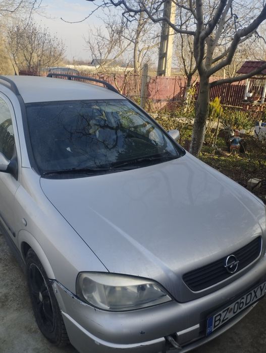 Vând opel Astra g. Motor 2.0