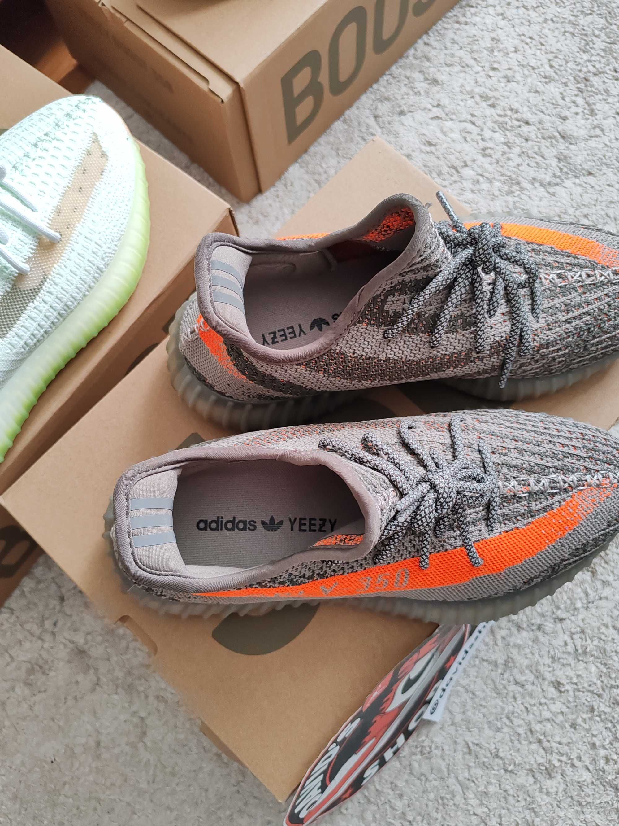 Yeezy 350 v2 Beluga Reflective
