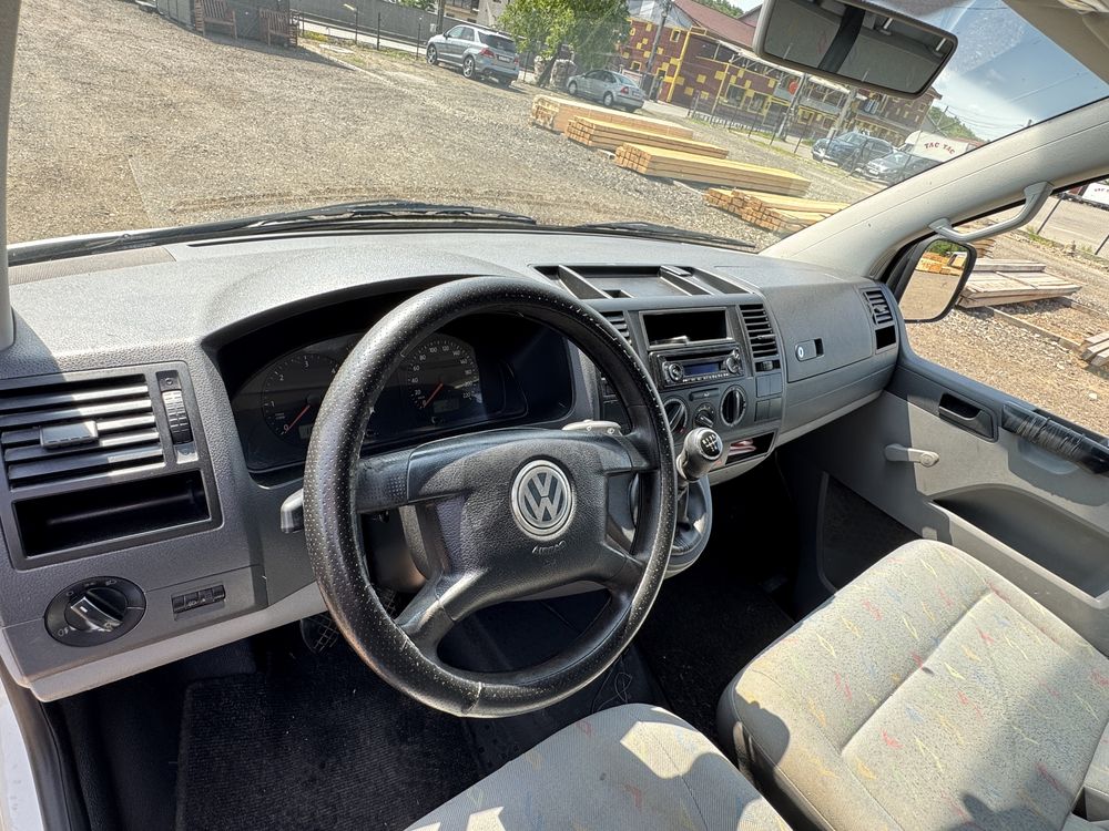 Volkswagen transporter/ T5/ schimb autoutilitara cu cherestea
